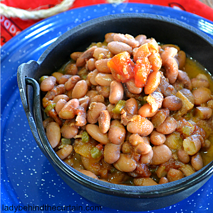 https://www.ladybehindthecurtain.com/wp-content/uploads/2012/05/Slow-Cooked-Cowboy-Pinto-Beans-2.png