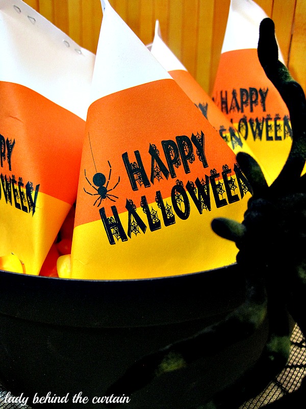 DIY Candy Corn Halloween Party Favors