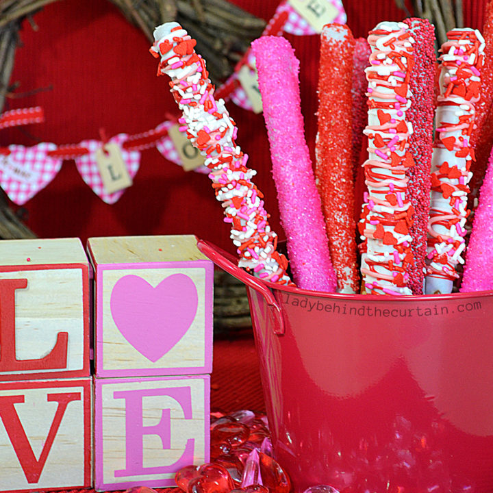 Be Mine Valentine Decorated Pretzels