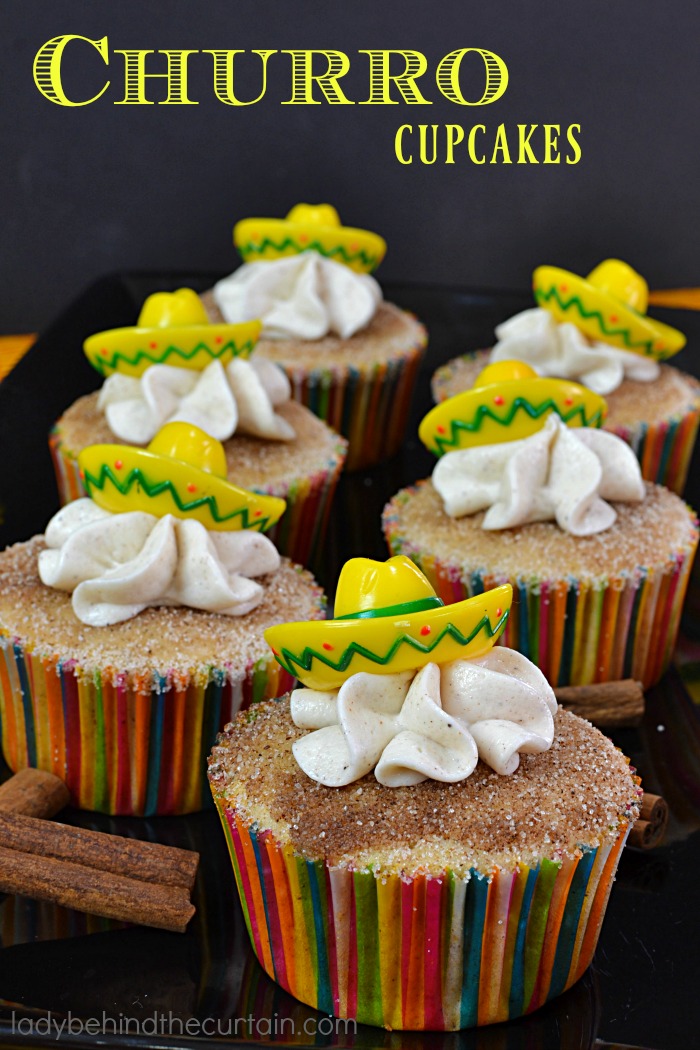 Churro Cupcakes | Transform your favorite cinnamin treat into a cupcake!