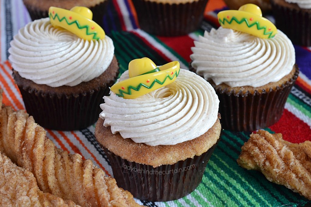 Churro Cupcakes