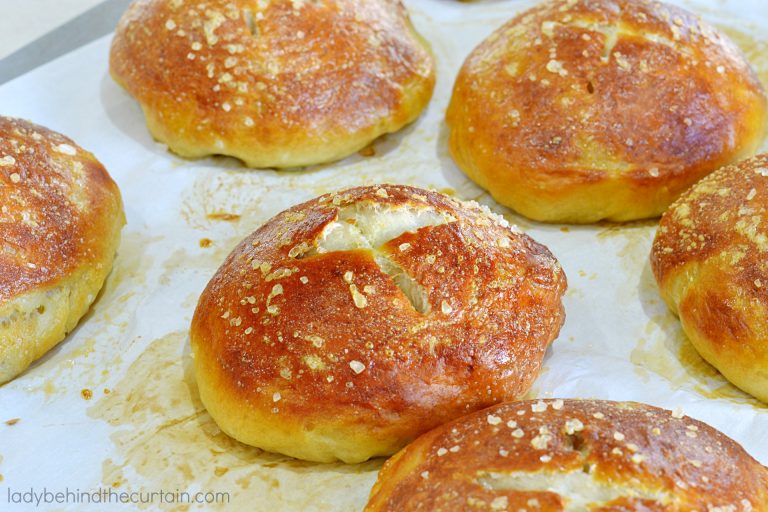 Pretzel Hamburger Buns