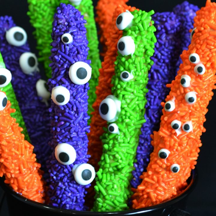 Eye of Newt Halloween Decorated Pretzels