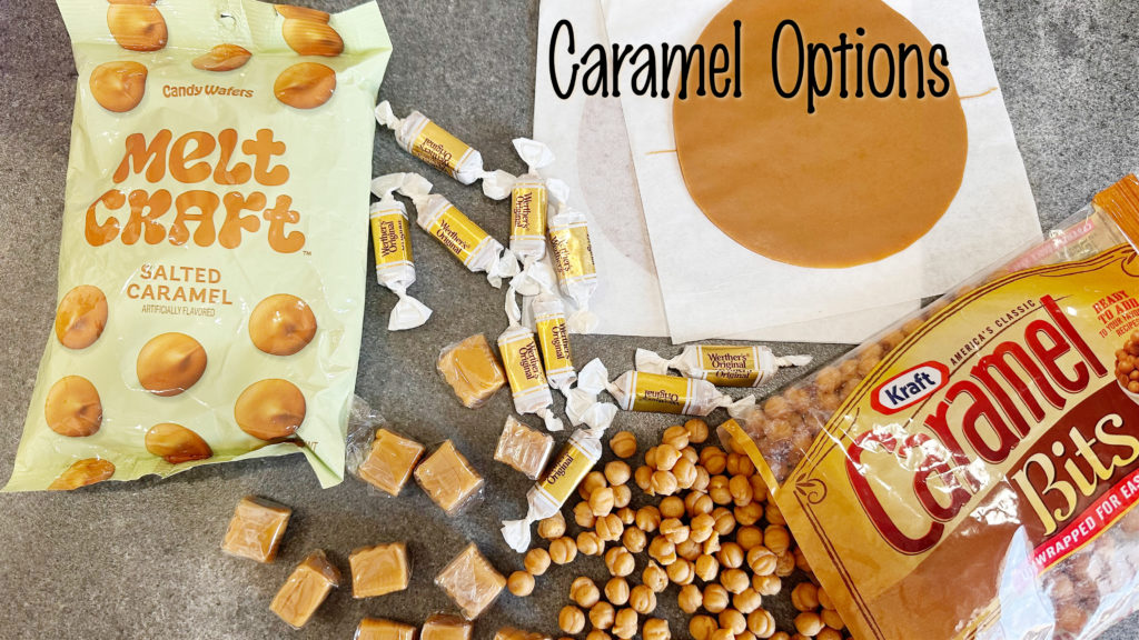 Mini Holiday Pretzel Dippers