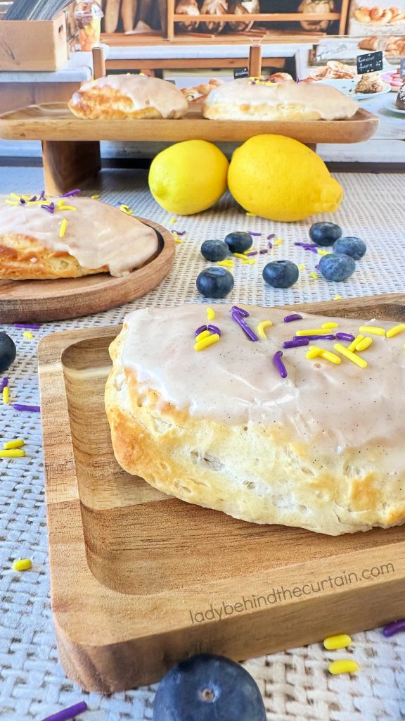 Easy Blueberry Lemon Cream Filled Biscuit