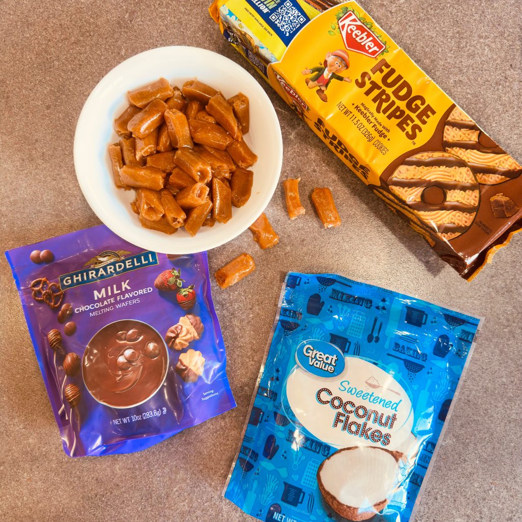 Easy Copycat Samoas Cookies with Keebler Fudge Stripes