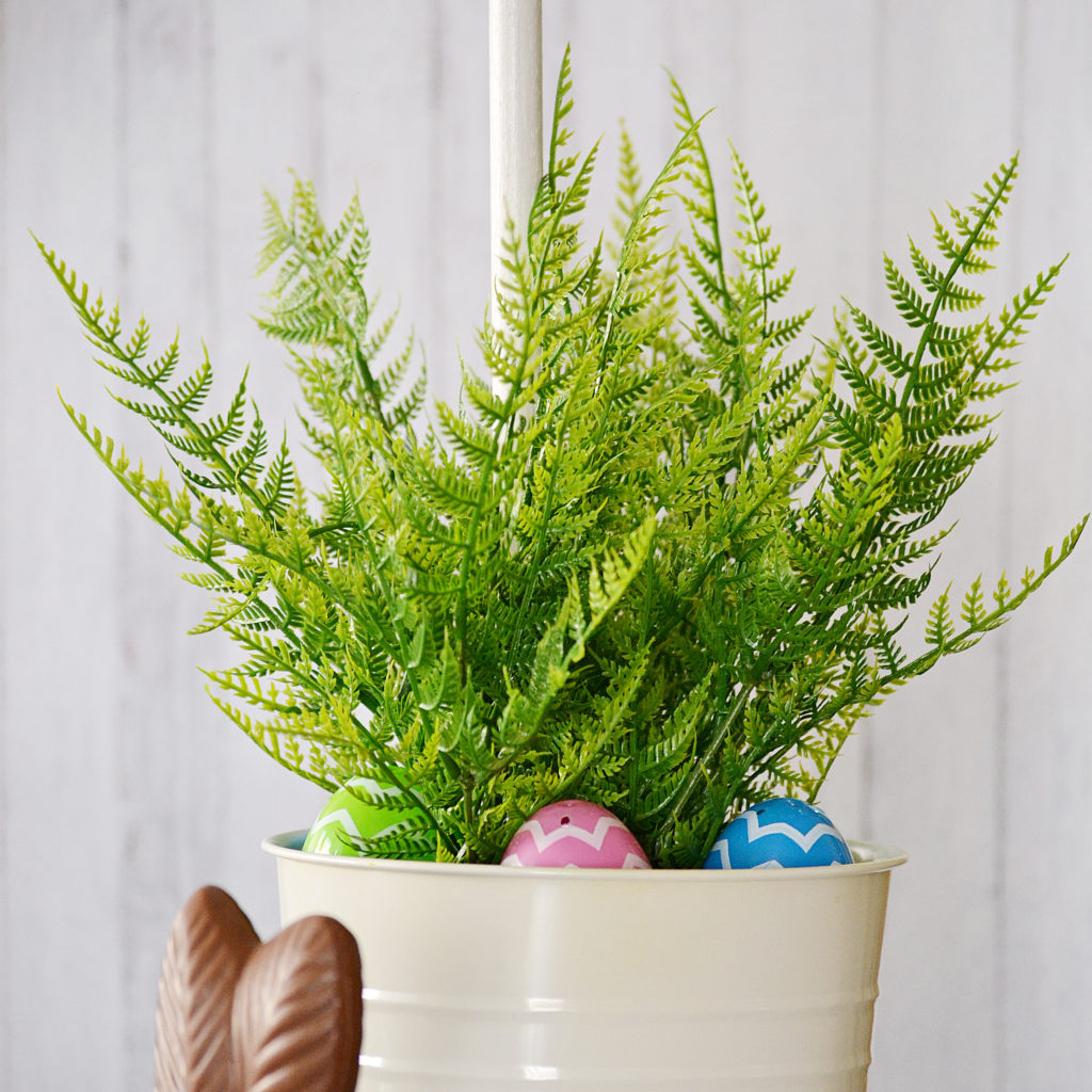 Easter Egg Hunt Themed Party Table