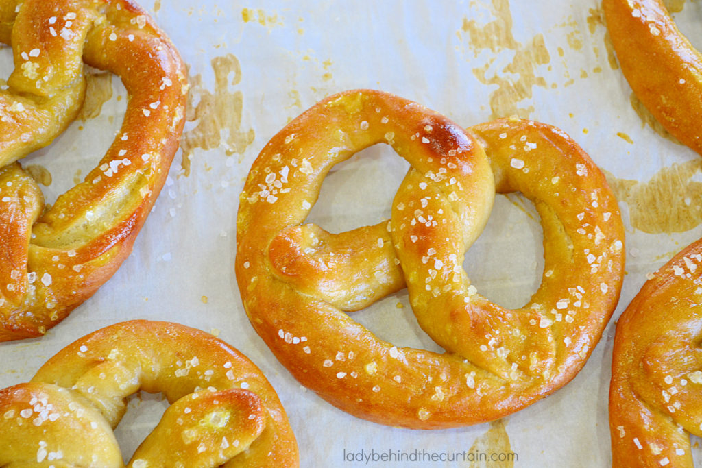 Homemade Soft Beer Pretzels