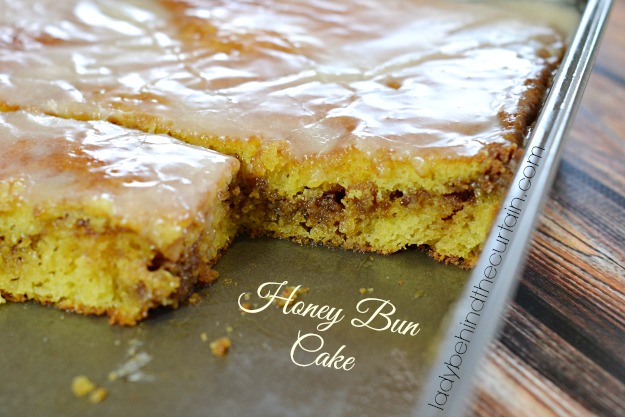 Honey Bun Cake - Lady Behind The Curtain