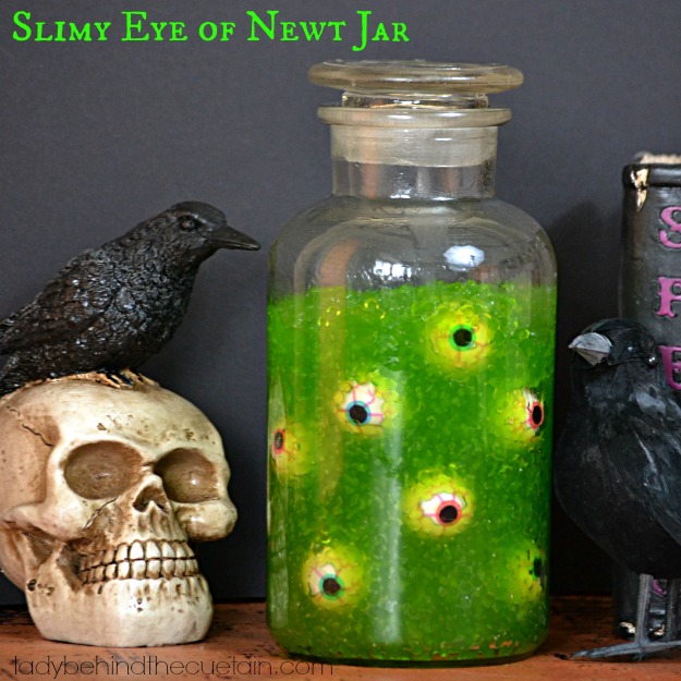Slimy Eye of Newt Jar - Lady Behind The Curtain