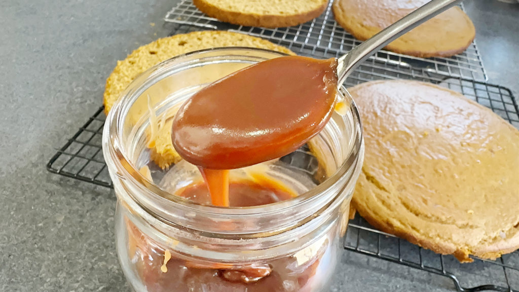 Easy Pumpkin Spice Layered Torte