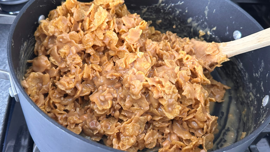 Old Fashioned Cornflake Candy