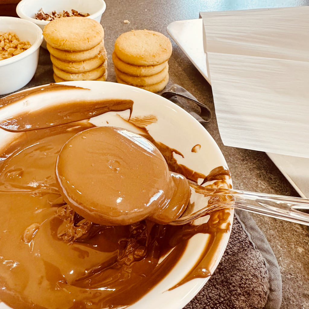 Dipped Shortbread Cookies