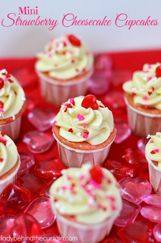 Mini Strawberry Cheesecake Cupcakes - Lady Behind The Curtain