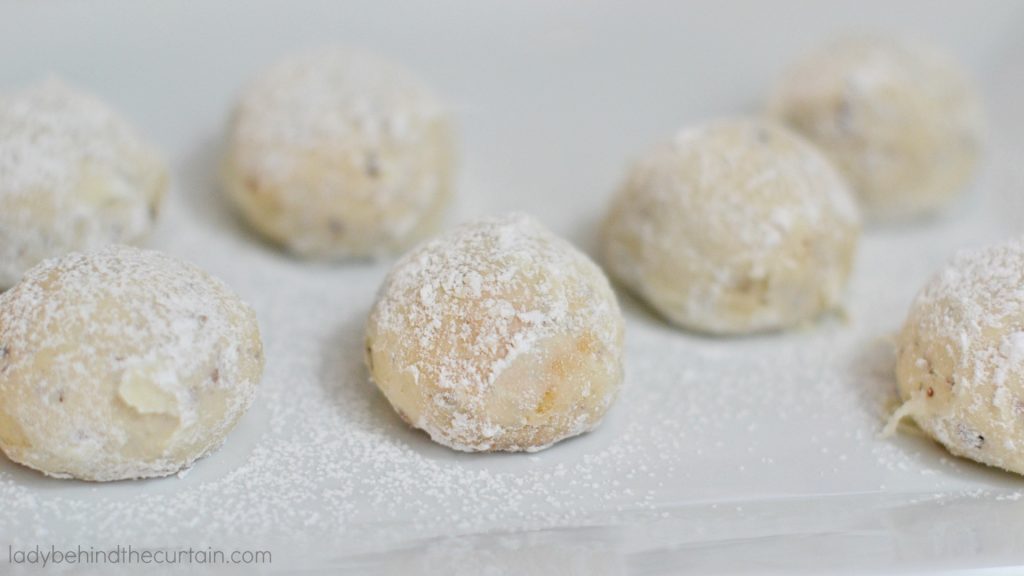 Snowball Pecan Cookies