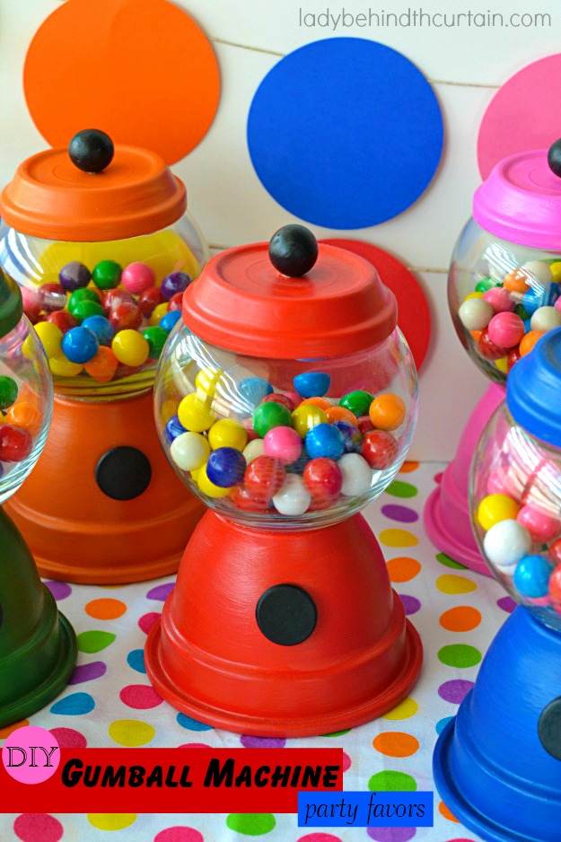 DIY Gumball Machine Party Favors - Lady Behind The Curtain