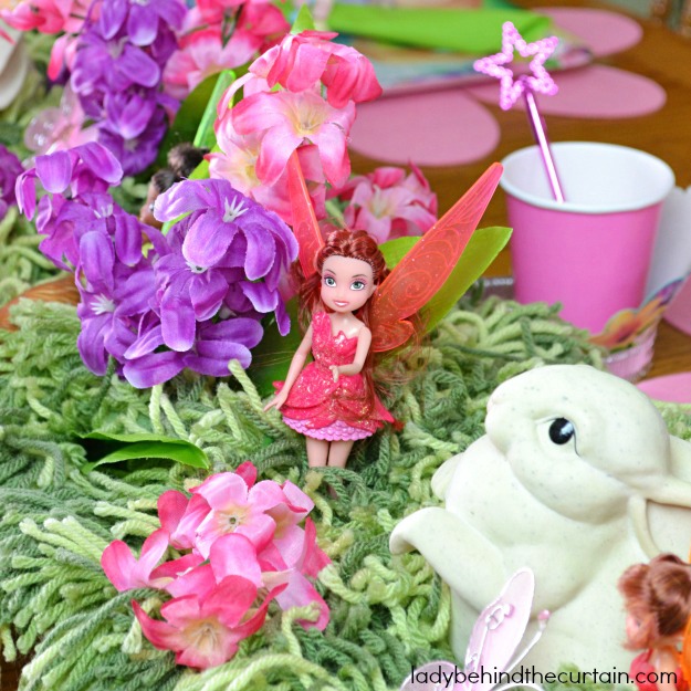 Tinker Bell Woodland Party Guest Table - Lady Behind The Curtain