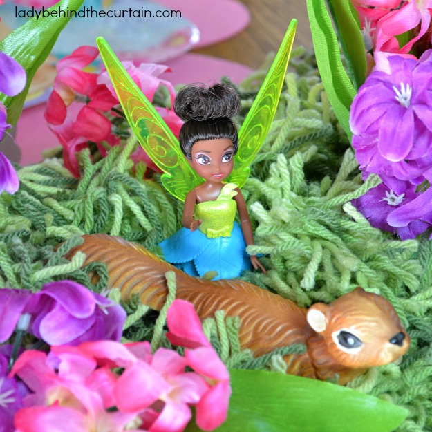 Tinker Bell Woodland Party Guest Table - Lady Behind The Curtain