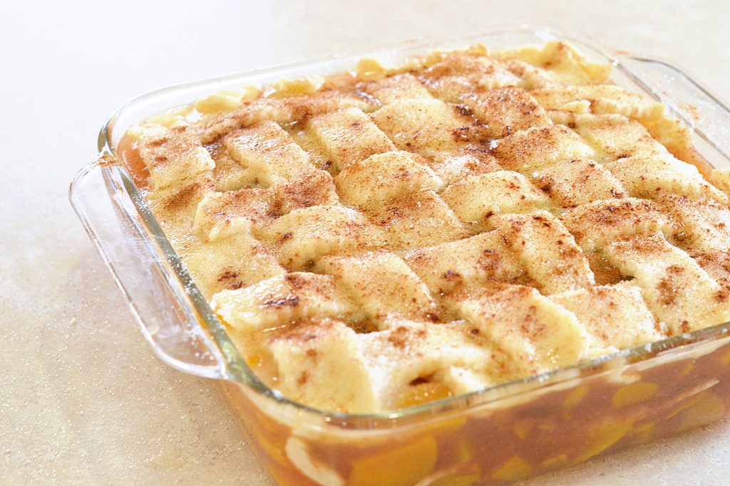 Mom's Classic Peach Cobbler