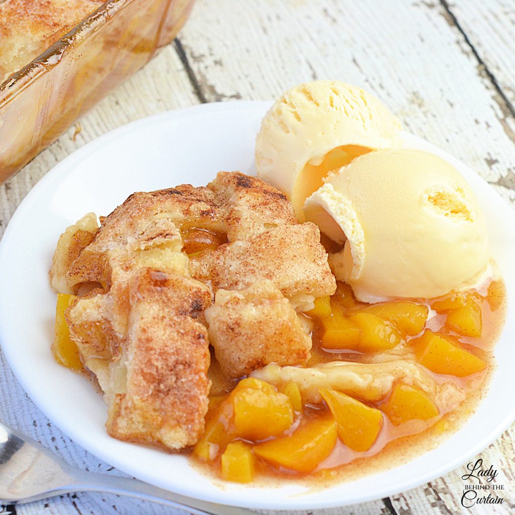 Mom's Classic Peach Cobbler