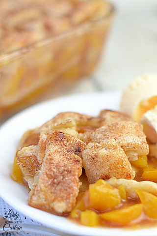 Mom's Classic Peach Cobbler