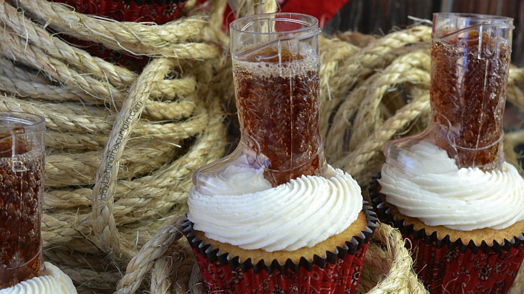 Root Beer Float Cupcakes