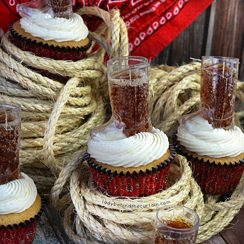 Root Beer Float Cupcakes