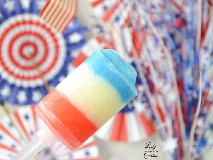 Patriotic White Chocolate Pudding Pops