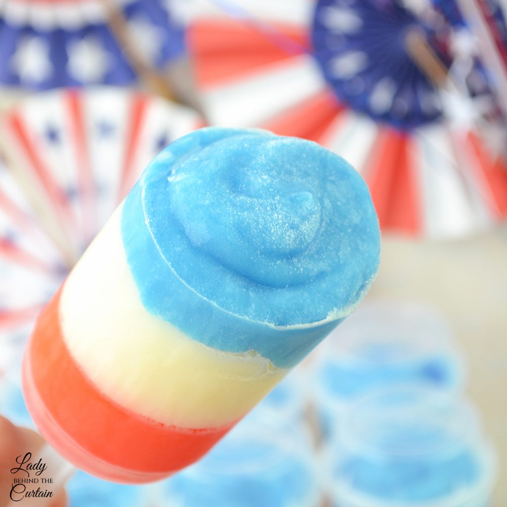 Patriotic White Chocolate Pudding Pops