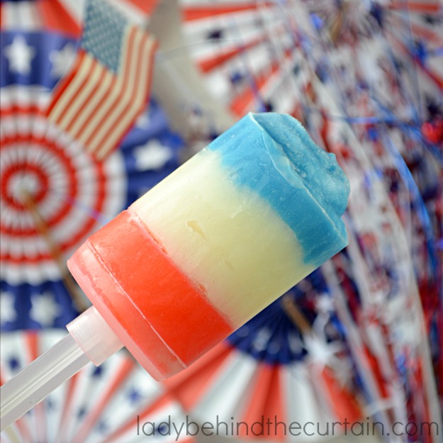 Patriotic White Chocolate Pudding Pops