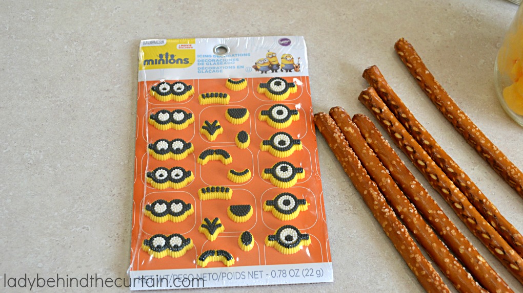 Easy Minion Pretzels from the hit summer blockbuster Minions!
