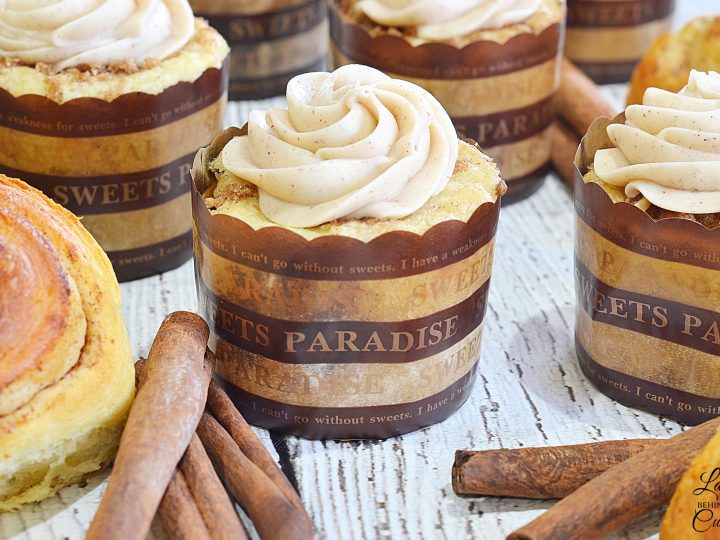 Cinnamon Roll Cupcakes