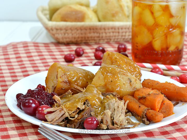 Slow Cooker Cranberry Roast