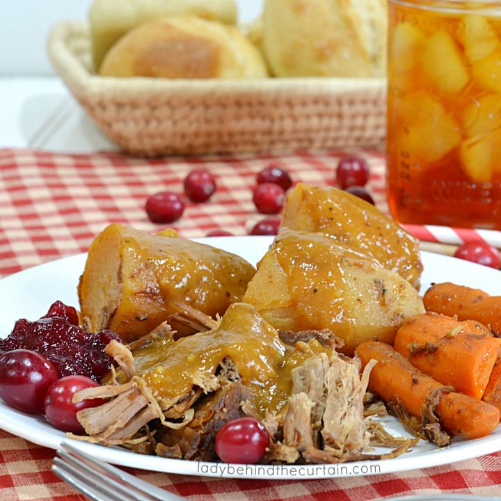 Slow Cooker Cranberry Roast