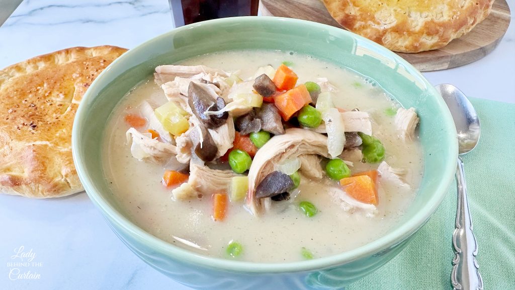 Chicken Pot Pie Soup