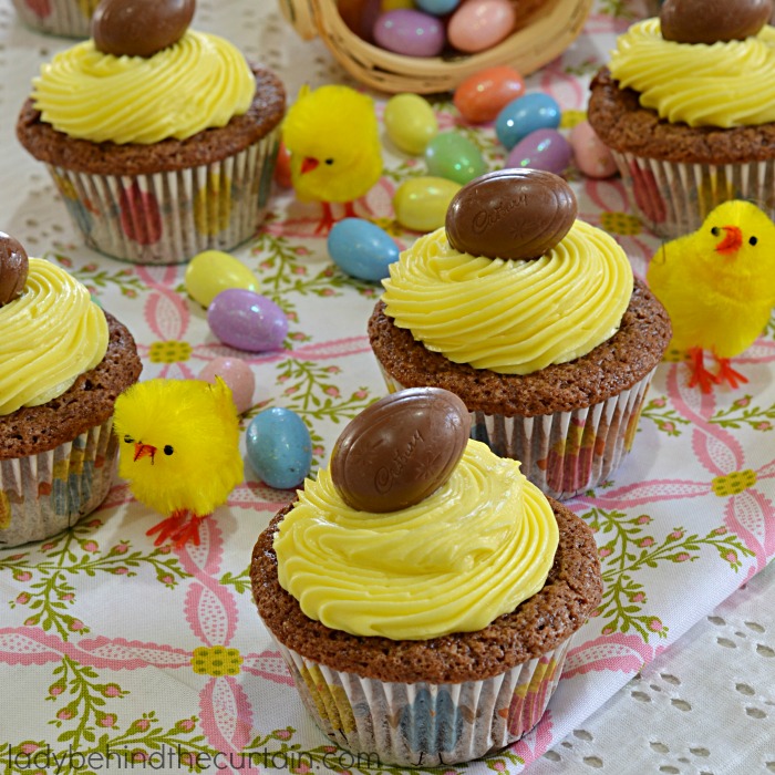 Cadbury Cream Filled Cupcakes