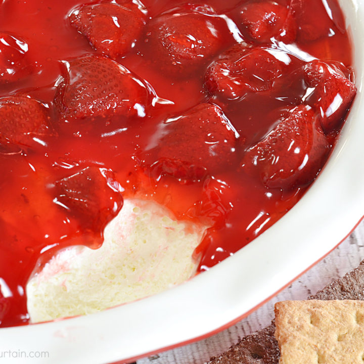 Strawberry Cheesecake Dip