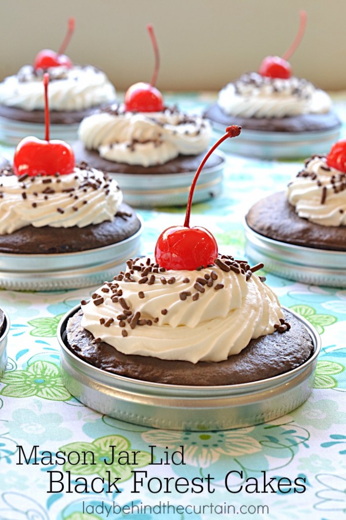 Mason Jar Lid Black Forest Cakes | These super fun little cakes made in a wide mouth mason jar lid scream PARTY! 