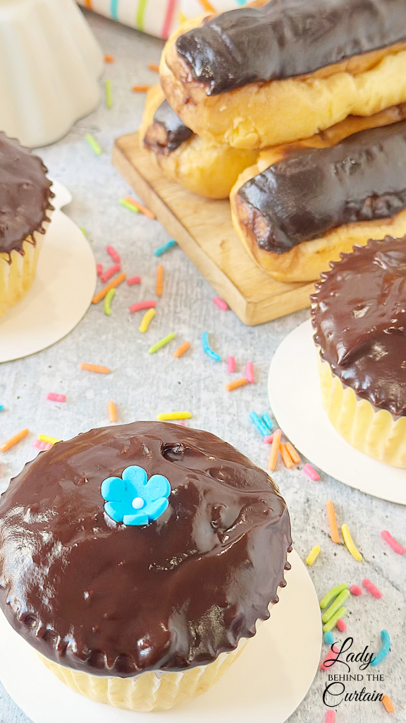 Eclair Cupcakes