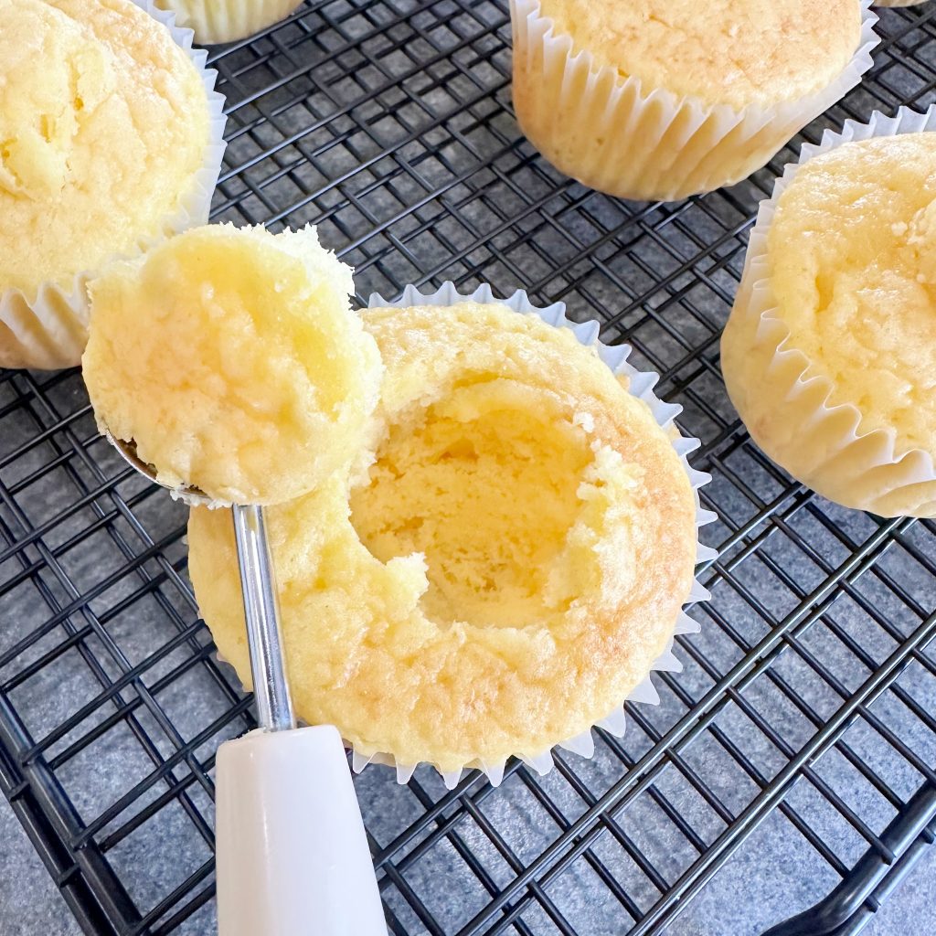 Eclair Cupcakes