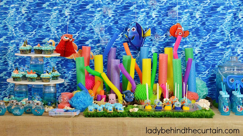 Finding Dory Coral Reef Party Centerpiece | Create a fun and easy centerpiece with inexpensive items and set the tone for a great party.
