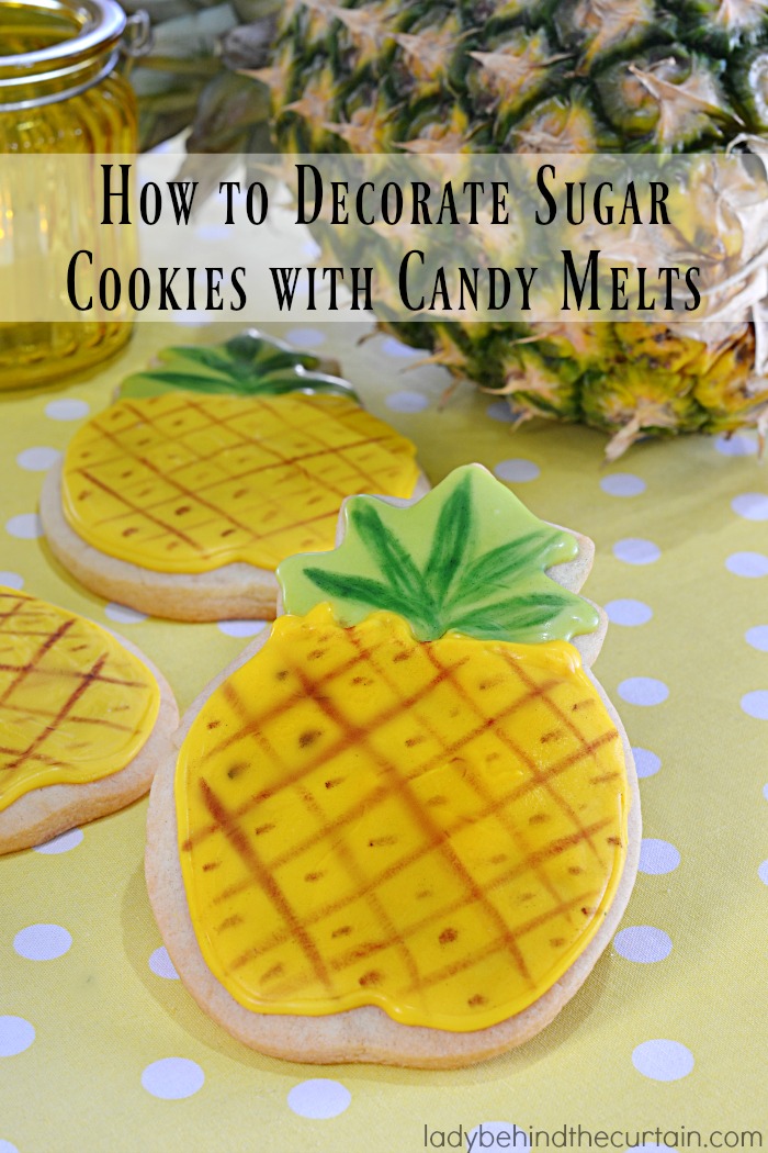 How To Decorate Sugar Cookies With Candy Melts | You won't believe how easy it is to make your own decorated cookies!