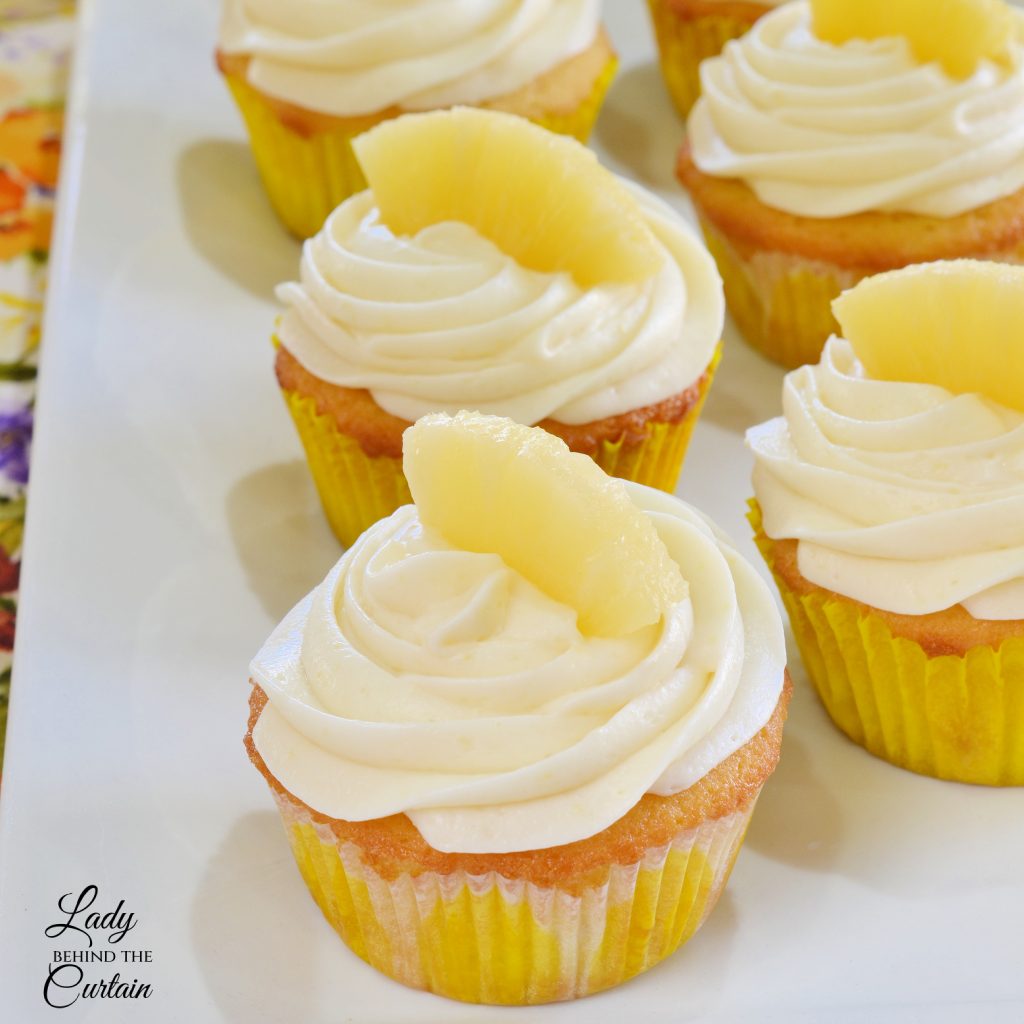 Pineapple Cupcakes