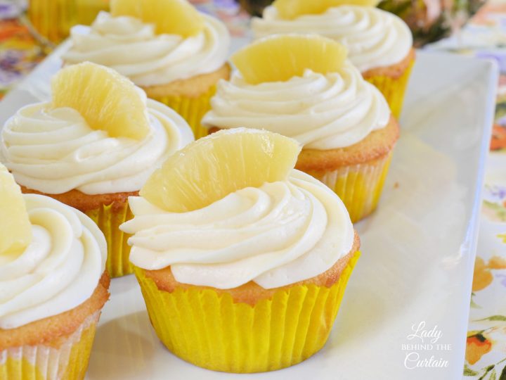 Pineapple Cupcakes