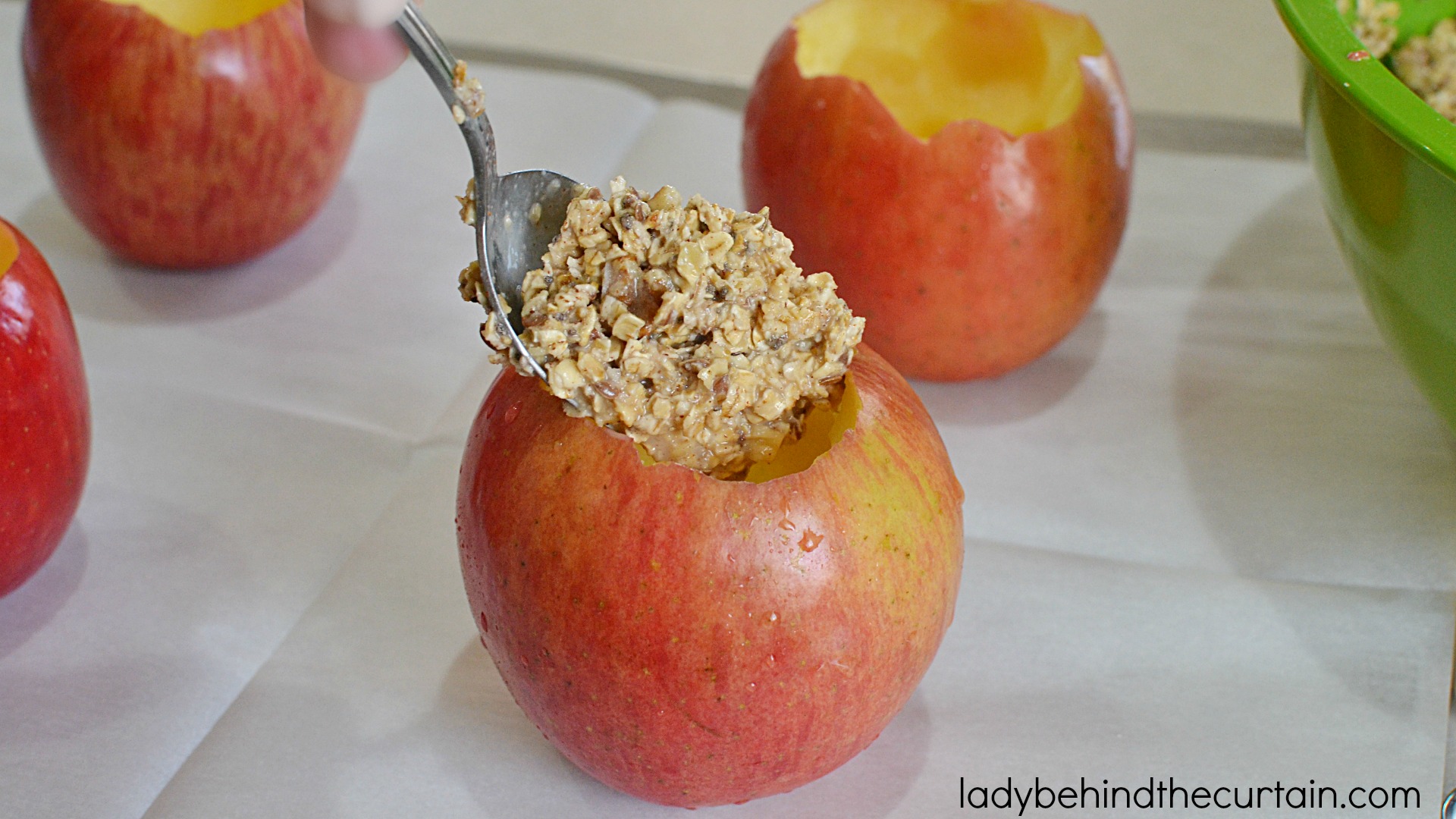Baked Oatmeal Filled Apples | Breakfast never looked so good or tasted so good! Add more flavor to your baked oatmeal by filling hollowed out apples. 