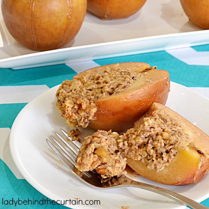 Baked Oatmeal Filled Apples | Breakfast never looked so good or tasted so good! Add more flavor to your baked oatmeal by filling hollowed out apples. 