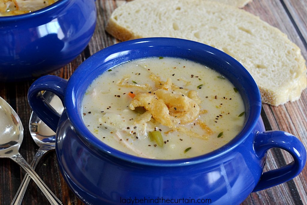 Green Been Casserole Soup | Transform this holiday classic into a soup!