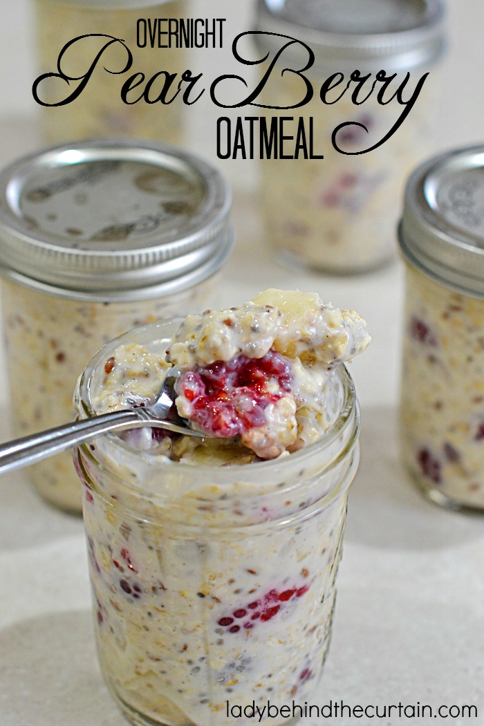 Overnight Pear Berry Oatmeal | The perfect fresh and creamy breakfast. This overnight oatmeal is packed with crisp delicious pears and raspberries.