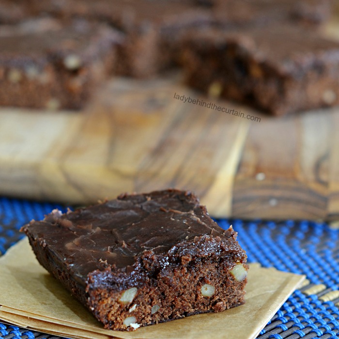 Classic Brownie Recipe| chocolate, easy brownie recipe, summer barbecue recipe, family reunion recipe, potluck recipe