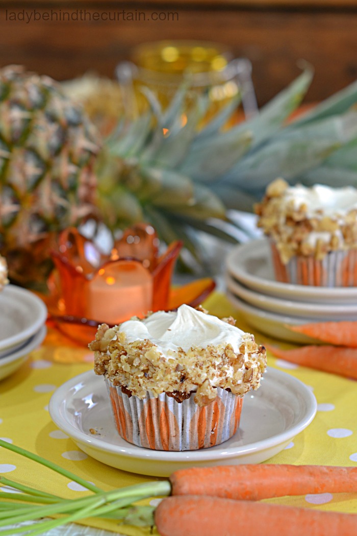 Pineapple Carrot Cupcakes | Easter Brunch Recipe, Carrot Cake Recipe, Easy Recipe, Cupcakes